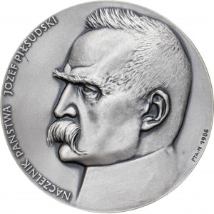 medal NACZELNIK PAŃSTWA JÓZEF PIŁSUDSKI, 1987, srebro Ag, masa rzeczywista: 182 g, nakład: 30 sztuk, GRUBY