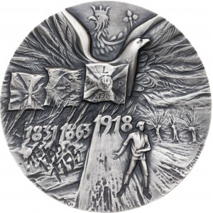 medal 70 ROCZNICA ODZYSKANIA NIEPODLEGŁOŚCI, 1988, srebro Ag, masa rzeczywista: 157 g, nakład: 30 sztuk