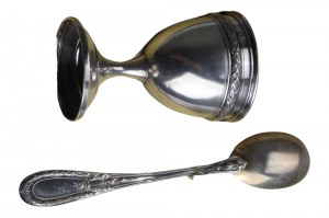 Spoon + cup set - France 19th century.
