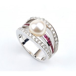 ASCIONE: Diamond ruby pearl gold ring