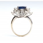 Diamond sapphire gold ring