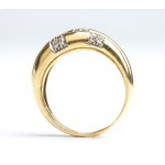 Gold ring with diamonds