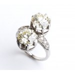 Diamond platinum ring convertible in a pair of earrings