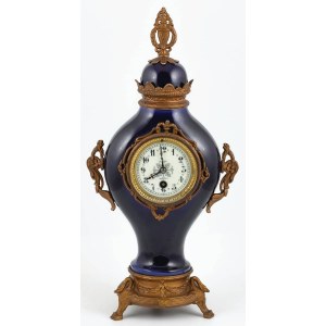 CHIMBER CLOCK, France, late 19th century.