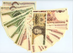 20, 50, 100 und 500 Zloty (1975-1988) Satz von 32 Banknoten