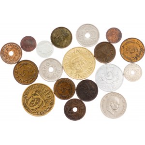 World Lots, lot of 18pcs