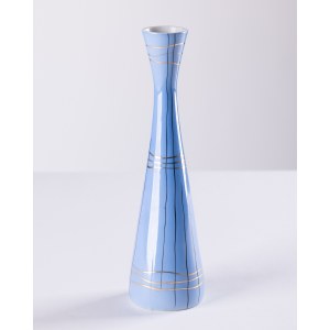 Zakład Porcelany Stołowej Ćmielów, navrhol Wincenty Potacki, váza Lidia, 60. roky 20. storočia. (navrhnutá v roku 1961)