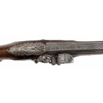 Křesadlová pistole ve stříbrné montáži