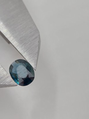 Natural sapphire 0.59 ct valuation $.258