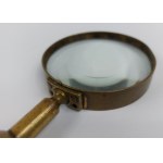Vergrößerungsglas mit Perlengriff
