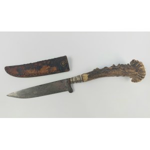 Hunting knife
