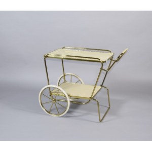 Bar on wheels