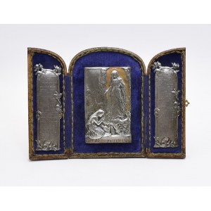 Votive triptych