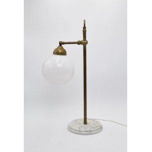 Desk lamp with adjustable shade height