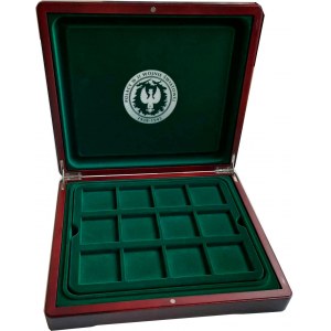 Mahagoni-Tablett, 2 Ebenen, für 24 Stück. 5x5cm + 3 Etagen