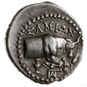 drachma, 205-129 pne; Aw: Głowa lwa na wprost w obwódce...