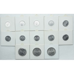 Zestaw PRL, 10 groszy, 20 groszy, 2 złote Jagody, 5 złotych Rybak 1977 -1985 (13 sztuk)