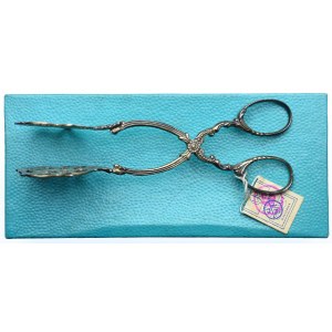 Cake tongs - silver