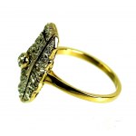Gold ring with diamond (101)