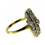 Gold ring with diamond (101)