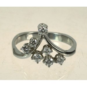 Bague en or avec diamants (63)