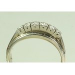 Gold ring with diamonds (83)