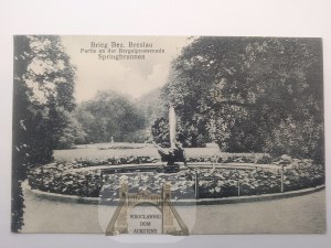 Shore, Brieg, fountain in the park, 1931