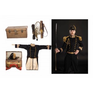 Complete military uniform of a second lieutenant commander of the Imperial Japanese Navy