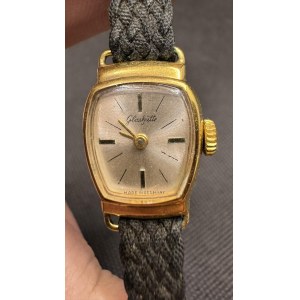 Zlaté hodinky Glashütte