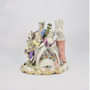Figural group - Courtship