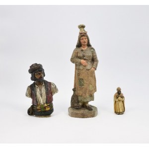 Satz von 3 Figuren aus polychromer Terrakotta: