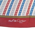 Kastanienbrauner und cremefarbener Must De Cartier-Schal