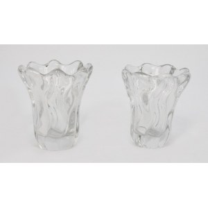 COMPANY CRISTALLERIE DAUM (CONTINUATION OF DAUM FRERES - VERRERIES DE NANCY), Pair of vases - glasses
