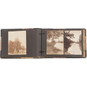 FAMILY PHOTO ALBUM