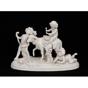 Sculptural group in Capodimonte porcelain dating from the early 20th century.