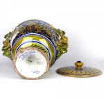 Lustered ceramic cist