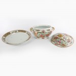 Tureen with porcelain presenter