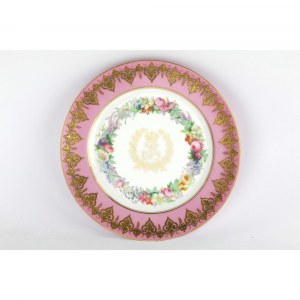 Polychrome porcelain knife plate