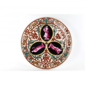 Polychrome porcelain plate