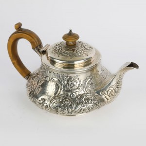 Théière en argent 800/1000