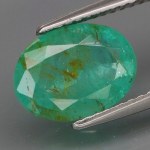 3.04ct - Natural Emerald