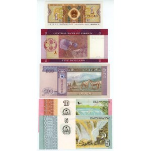 World Lot of 5 Banknotes 1980 - 2016