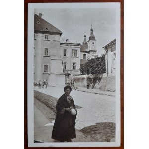 Piotrków: Fragment des Kollegiums und der Piaristenkirche.