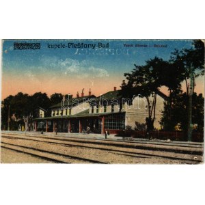Pöstyén, Pistyan, Piestany; vasútállomás. Vasúti levelezőlapárúsítás / Bahnhof / railway station (lyukak / pinholes...