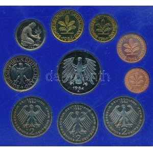 NSZK 1984F 1pf-5M (10xklf) forgalmi sor kissé karcos műanyag dísztokban T:PP FRG 1984F 1 Pfennig - 5 Mark (10xdiff...