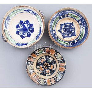 3 darab tál. Torda, 19. sz. második fele, mázas kerámia, sérülésekkel, restaurálással, d: 23...