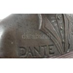 Olvashatatlan jelzéssel: Dante. Fém, fatalapzaton, m: 9,5 cm