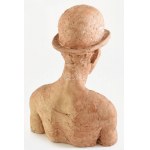 Jelzés nélkül: Kalapos férfi. Égetett agyag, korának megfelelő állapotban, m: 51 cm