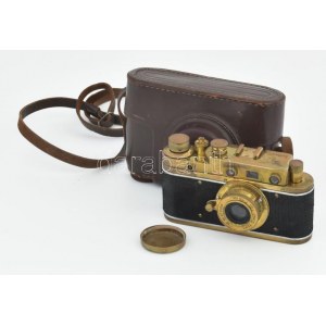 Leica Luftwaffe fényképezőgép Zorkij replika. Jó állapotban, de a zár szorul bőr tokkal