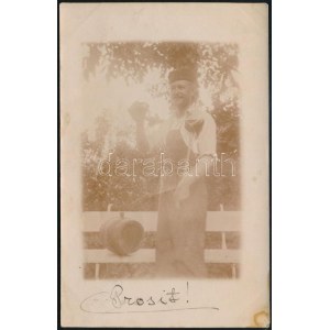 1916 Prosit! megírt fotólap, foltos, 14×9 cm